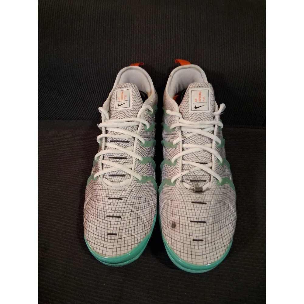 Nike Air VaporMax Plus White Aurora Green Bright Crimson Mens 12 Sneakers
